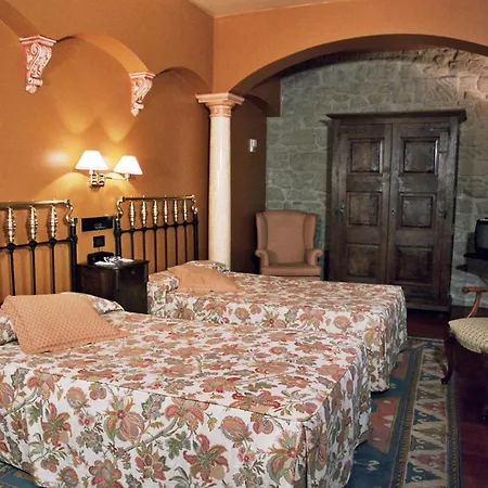 Castillo El Collado Hotel