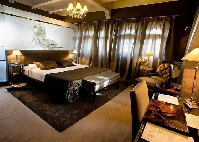 Castillo El Collado 2*